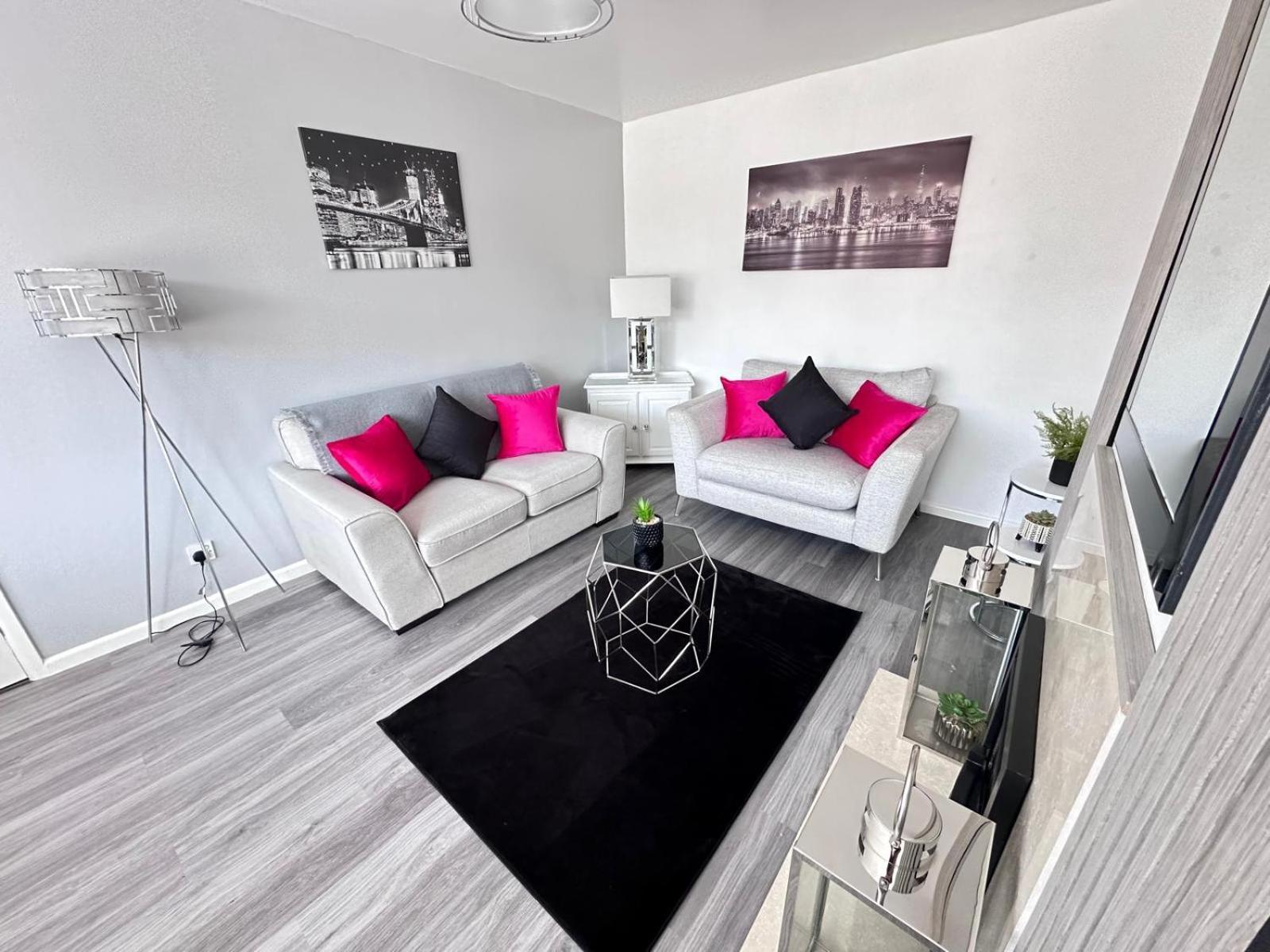 That'S Amore House In Sandbach Free Parking מראה חיצוני תמונה